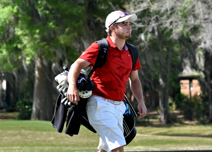 Sophomore Stephen Shephard placed second in the USA South Athletic Conference Tournament with a 4-under-par 212 in three rounds. Shephard shot a 4-under 68 in the final round of the tournament.