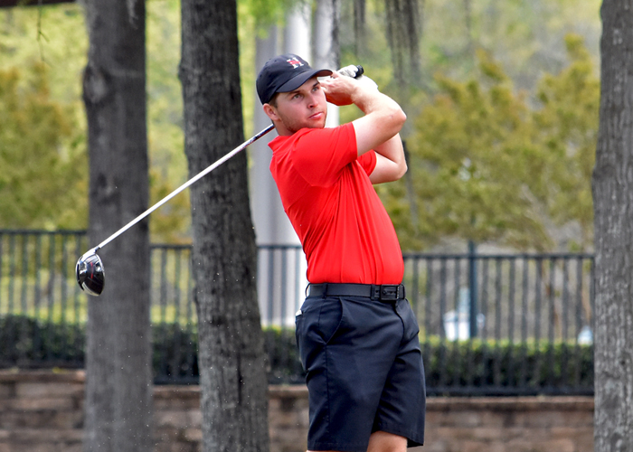 Senior Mark Connelly was one of three Hawks to shoot even-par 72 in the third round of the NCAA Division III Men's Golf Championship on Thursday. Entering Friday's final round, Huntingdon is tied for first.