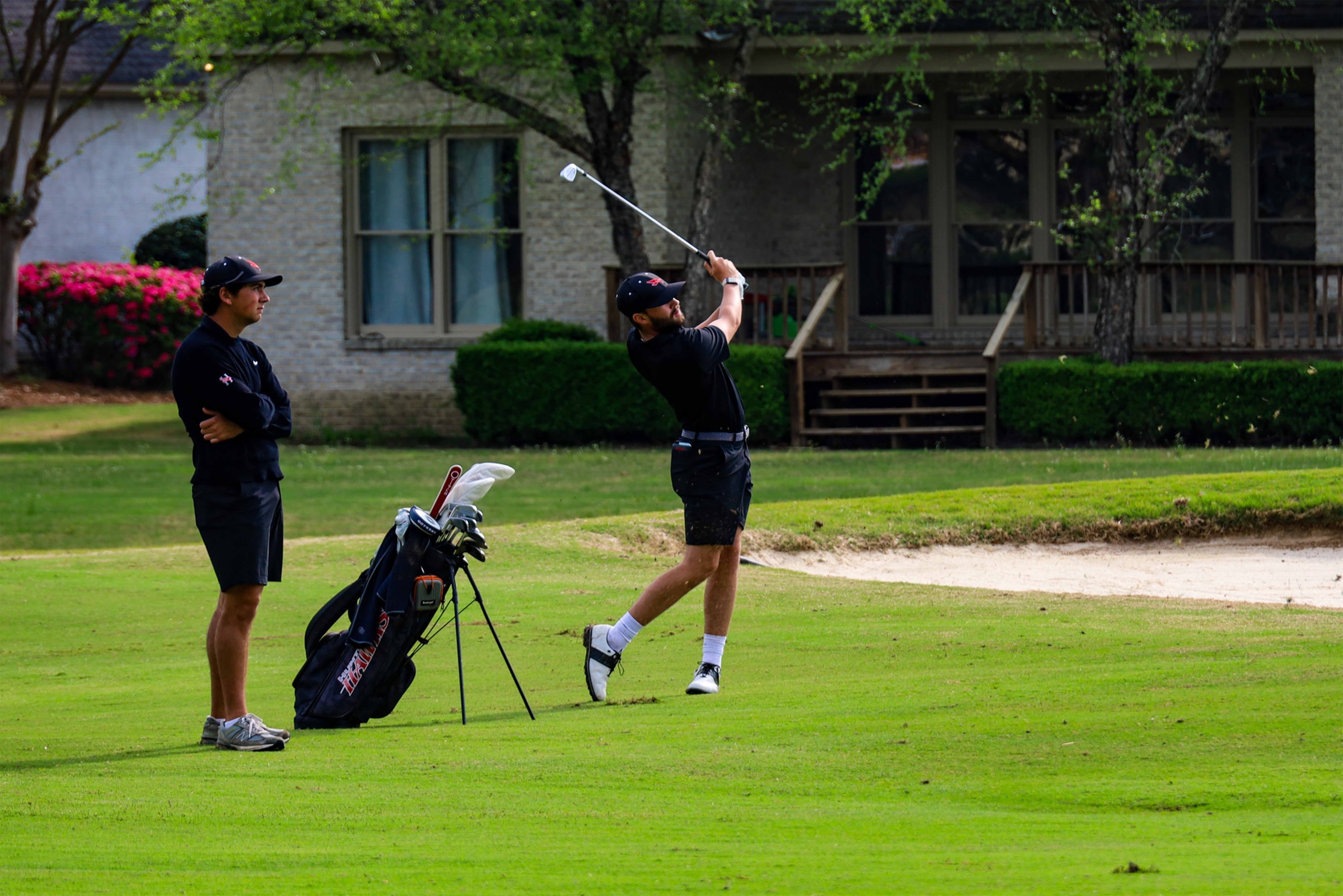 Hawks On Top After 2 Rounds At The Cochran Collegiate