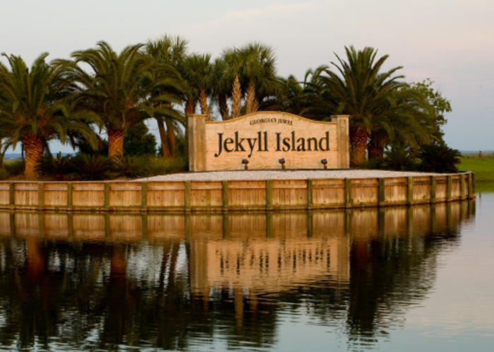 Lady Hawks in 10th after Rd. 1 of Jekyll Island Women’s Collegiate
