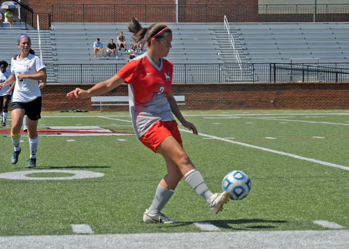 Women’s soccer comes up short at William Peace