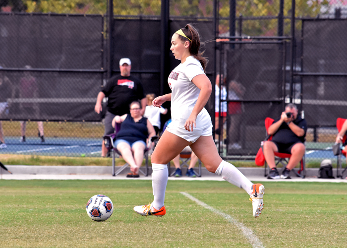 Huntingdon earns third conference win in five games