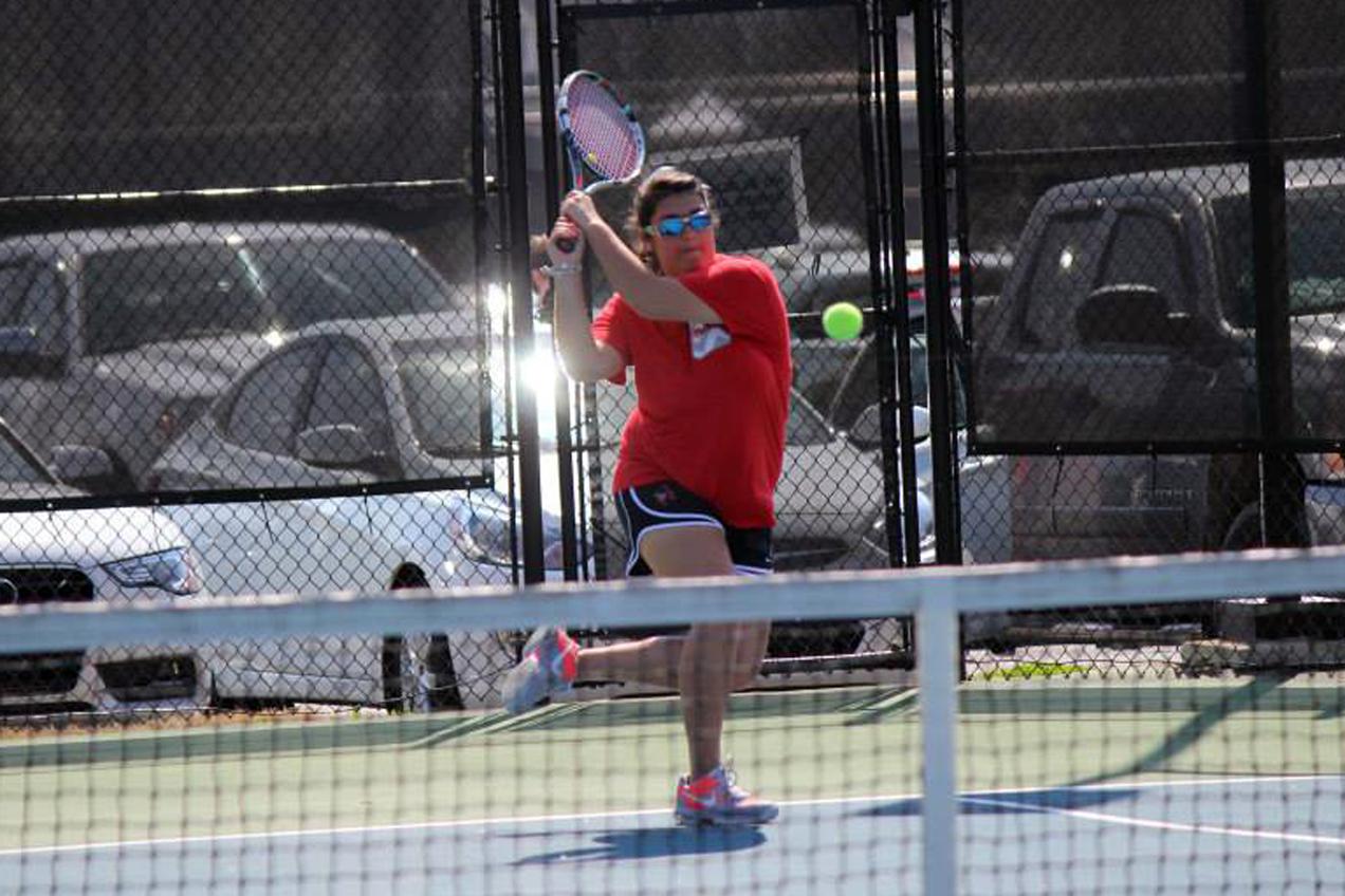 Huntingdon women’s tennis wins at Greensboro