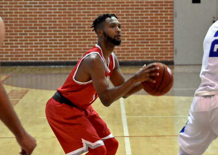 Aaron Washington was 7-for-11 from the field, including 5-for-6 from 3-point range, and finished with 21 points in Saturday night's win over Covenant.
