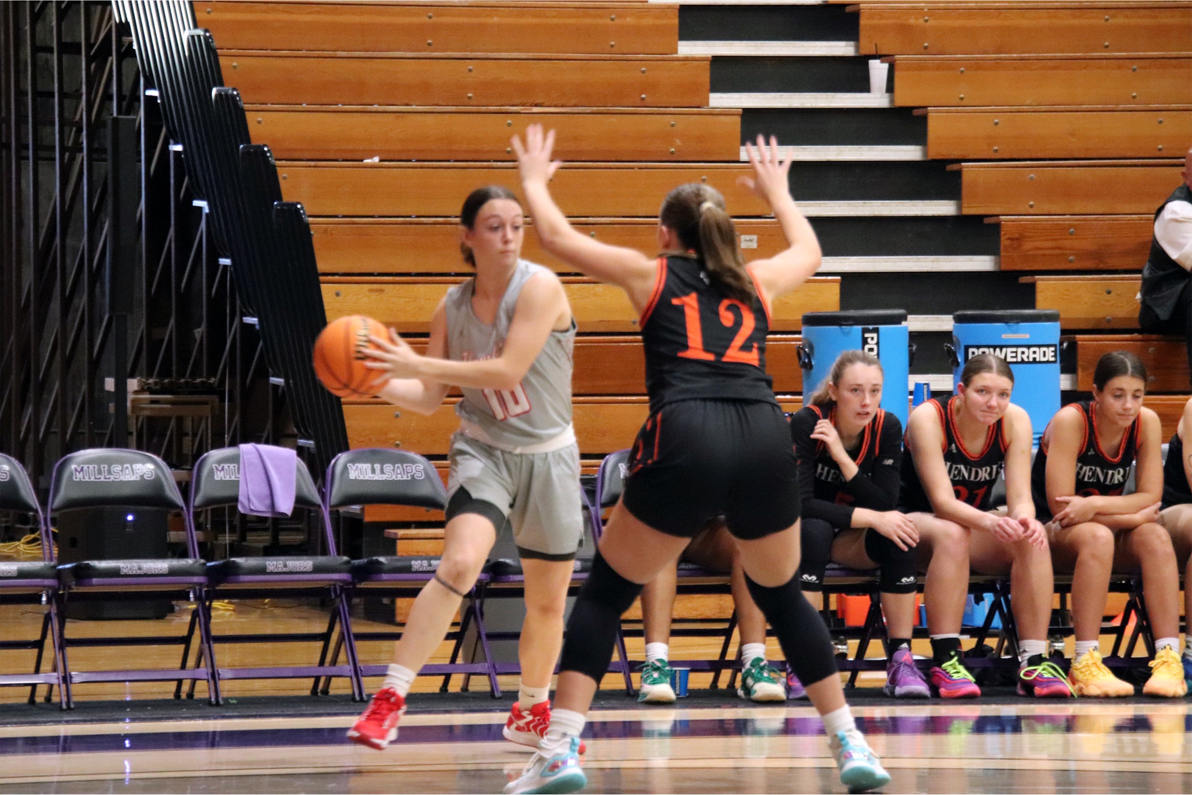 Women's Basketball Bounces Back At Covenant