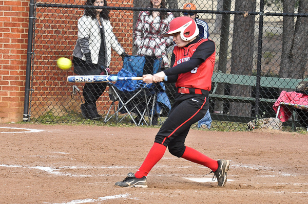 Huntingdon softball totals 44 hits and 42 runs in conference sweep