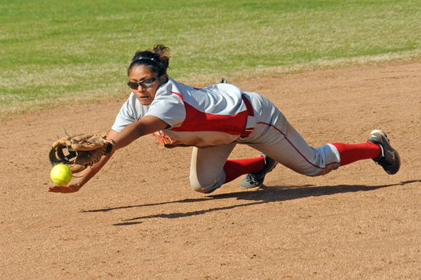 Huntingdon softball outscores Covenant 18-1 in USA South sweep