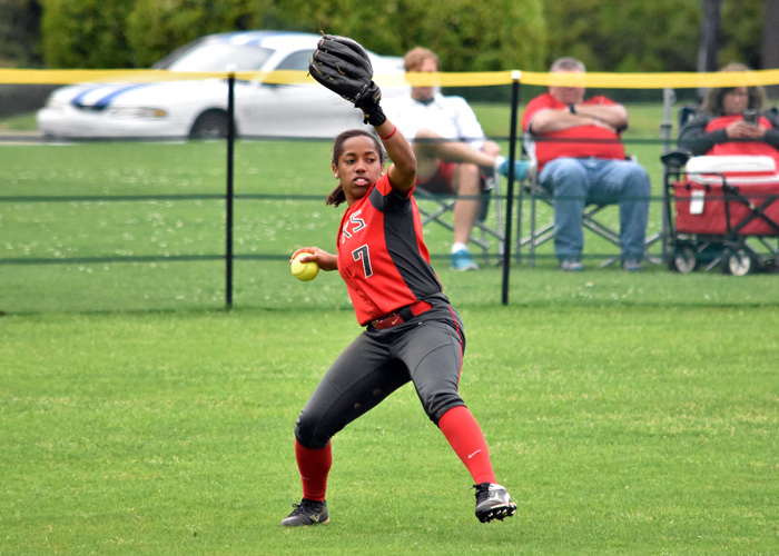 Daisha Henderson was 4-for-6 with an RBI, two runs and two stolen bases in Saturday's doubleheader with Covenant.
