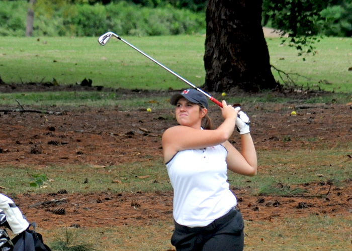 Sophomore Katelyn Gilmore shot a 1-over-par 73 in Rd. 1 of the Joe Duncan Invitational on Sunday. (Photo by Wesley Lyle)
