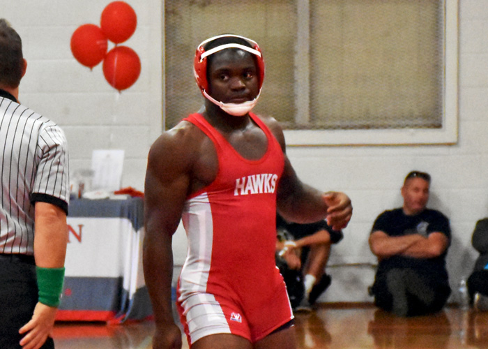 Beck and Pearson lead Hawks in NWA Duals