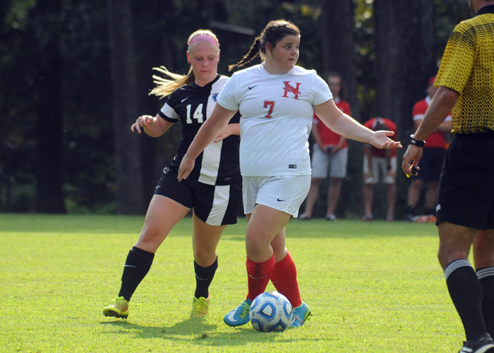 Madi Critcher scored in the 82nd minute to help Huntingdon get by Toccoa Falls 1-0 on Monday. (Photo by Wesley Lyle)