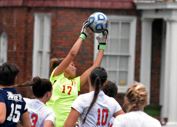 Keeper Leah Leach recorded her third shutout of the season with five saves on Saturday in a 0-0 double overtime tie with Averett. (Photo by Wesley Lyle)