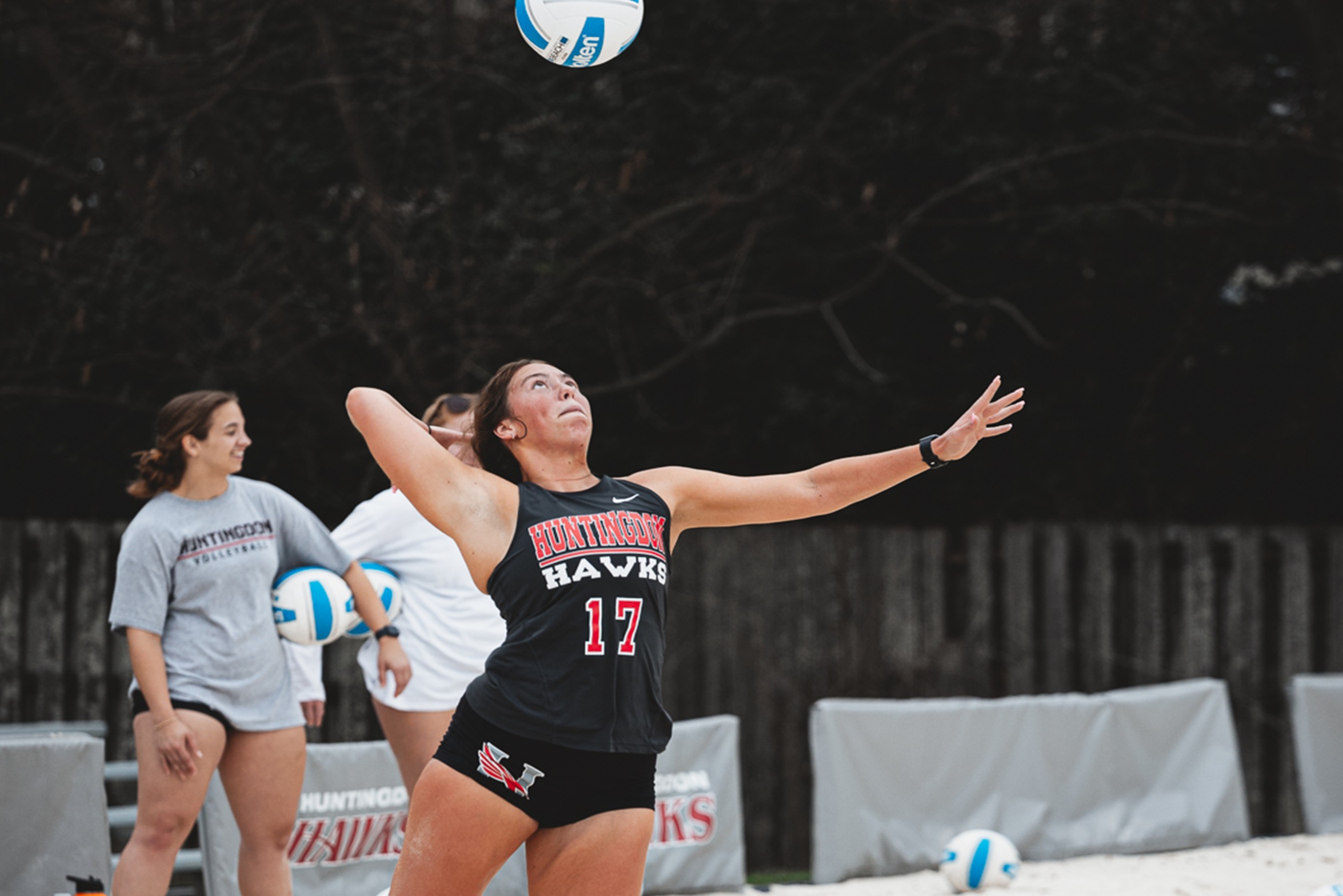 Hawks Beach Volleyball Drops Final Games in Gulf Shores Tournament