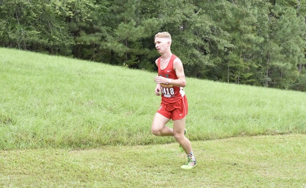 Hawks Compete in Berry Invitational